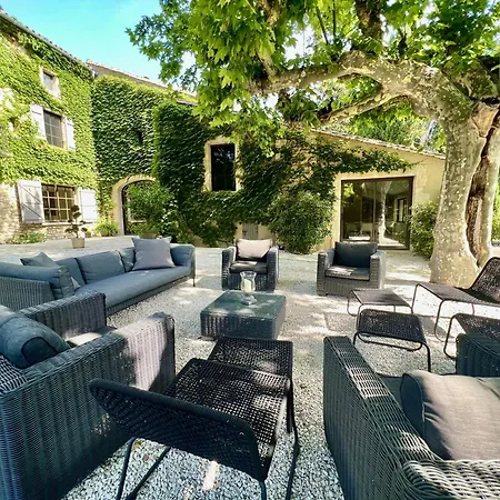 Mas Chateau Blanc Bed & Breakfast Avignon